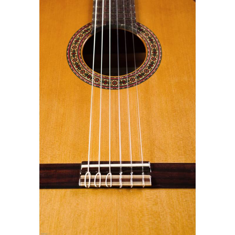 Фото PEREZ 630 Cedar - Гитара классическая 4/4 Перез