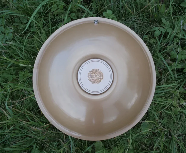 Фото Orion OrR10BPg Язычковый барабан, "Латунь", 44см, B pygmy, со звукоснимателем и чехлом