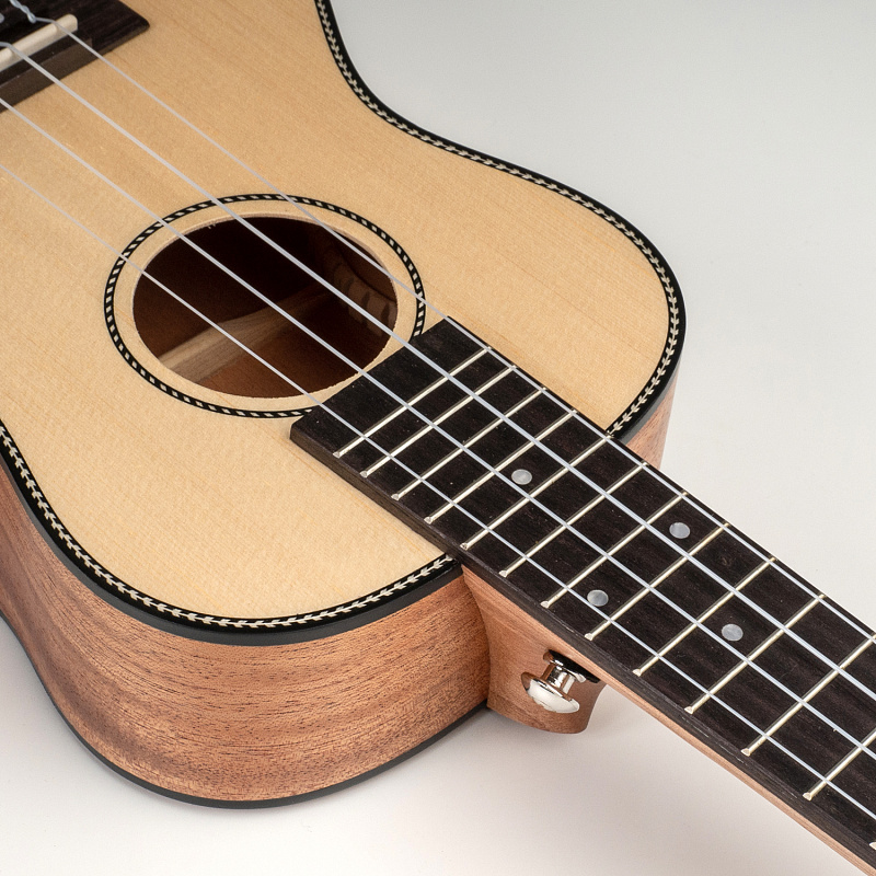 Фото Укулеле концертный Cascha HH-2151 Spruce Series