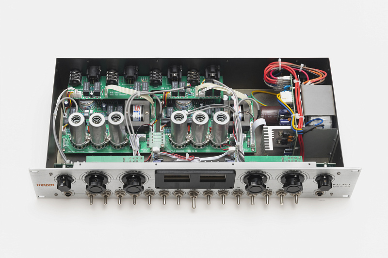 Фото Микрофонный предусилитель Warm Audio WA-2MPX