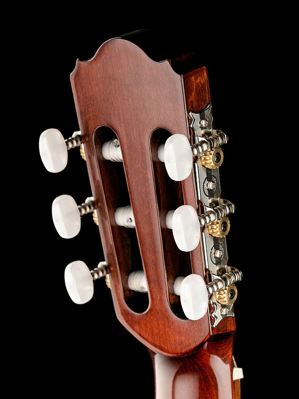 Фото Классическая гитара Hora N1117-4/4 Laura