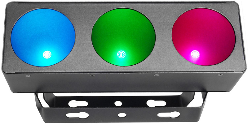 Фото CHAUVET Core 3x1 Светодиодный блендер.