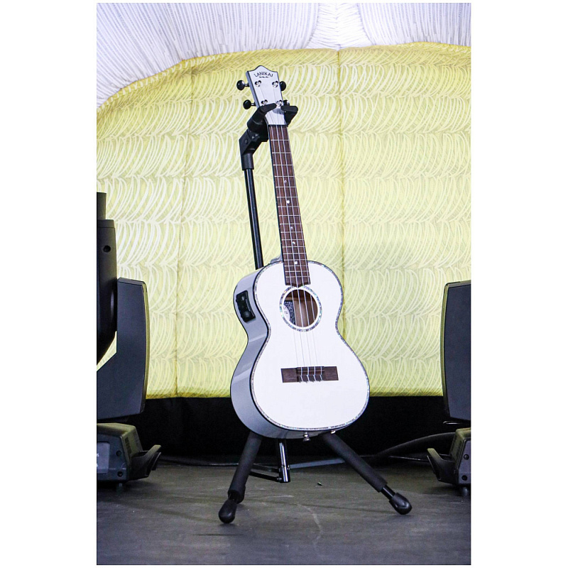 Фото  Укулеле тенор LANIKAI JMS-AWT2