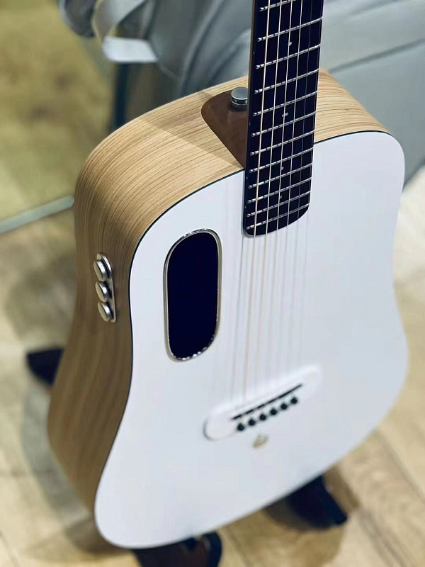 Фото Трансакустическая гитрара BLUE LAVA Original FREEBOOST (Airflow Bag)