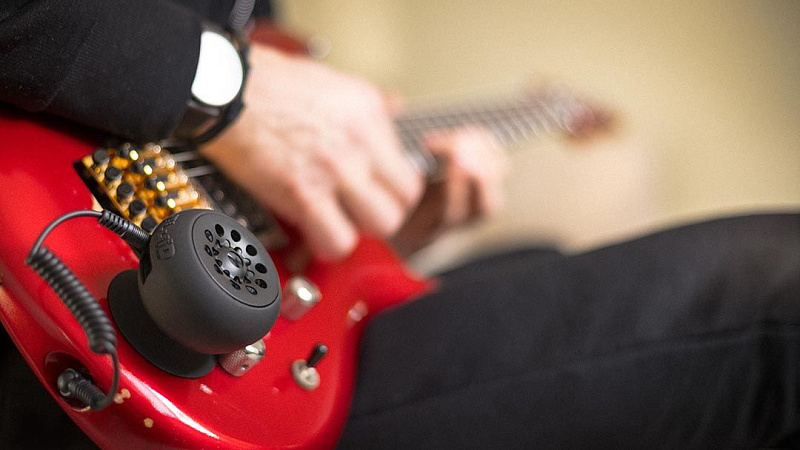 Фото Гитарный мини монитор Fluid Audio Strum Buddy